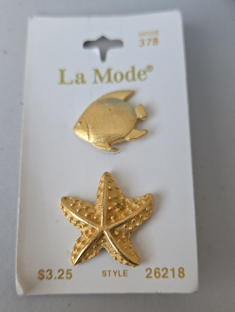 La Mode Gold Starfish & Fish Button Set - Gold